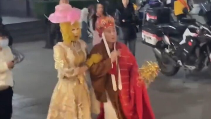 The master and disciple have finally attained enlightenment!
