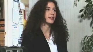 Thriller - woman controlled by hypnotism (2)