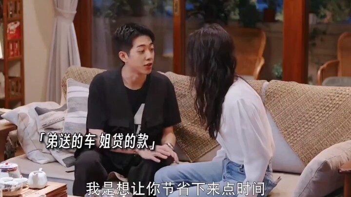 Wah, keren! Memberi kakak perempuan sebuah mobil tanpa uang muka, adik ini benar-benar paling "pinta