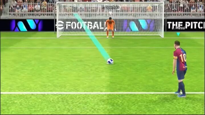 Real Madrid VS Barcelona Penalty Shot🗿#efootball #shorts #shortsfeed #messi #ronaldo #pes #shorts