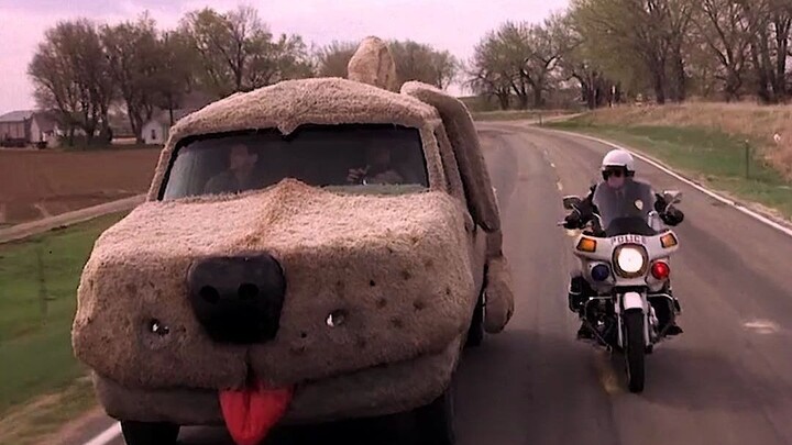 Pak Polisi, jangan! Jangan minum itu~