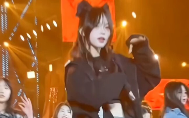 "Top Lane Qi Baicao"