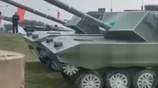 At the "Bai Xing Gong Ma" worship ceremonies in the Chaoshan region, burning paper replicas of cars,