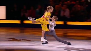 Tiết mục do cặp thần đồng trượt băng nghệ thuật người Nga biểu diễn trên nền nhạc phim “La La Land”