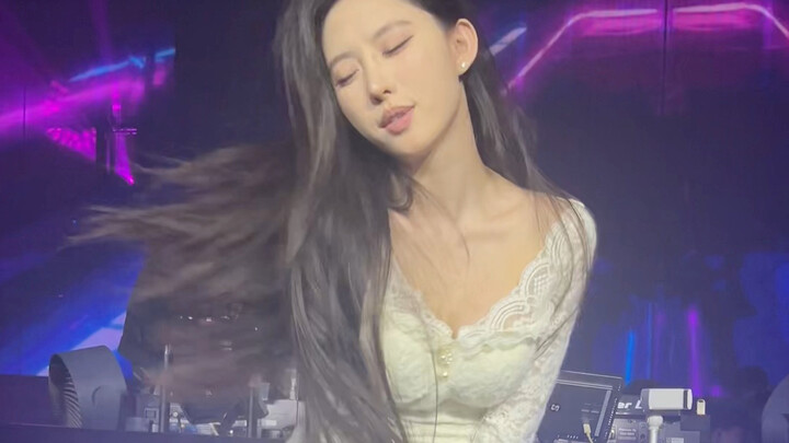 หู่เสี่ยวหนี