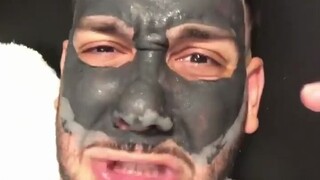 My boyfriend used a cleansing mask for the first time and his face burned. He seriously suspected hi
