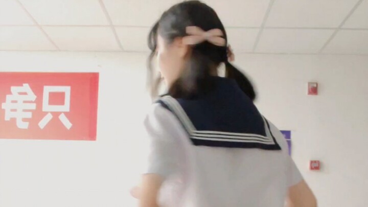 Video latihan tari penuh emosiヽ(≧Д≦)ノ