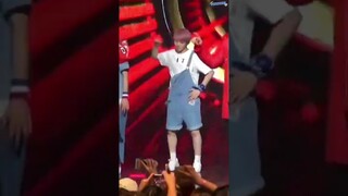 woozi dancing bang bang bang 🥺🥺