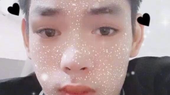 đẹp trai quá cũng khổ