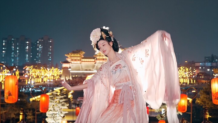 Everyone has finished chanting, right? ^_^ Next is the Maomao brand Yang Guifei version of Spring Od