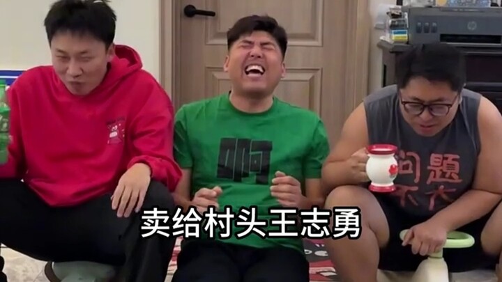 Tantangan bernyanyi pakai alat getar, kalau nggak ketawa saya kalah! Ini gila banget!