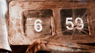 新能源我见过. 尸能源我还是第一次见！  #电影推荐  #僵尸来袭# #影视剪辑#