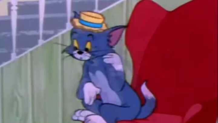 นี่คือMVต้นฉบับของ "TrackMaker แผนก Indoor" ครับ!