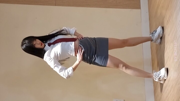 Hyejin【Wiggle Wiggle】