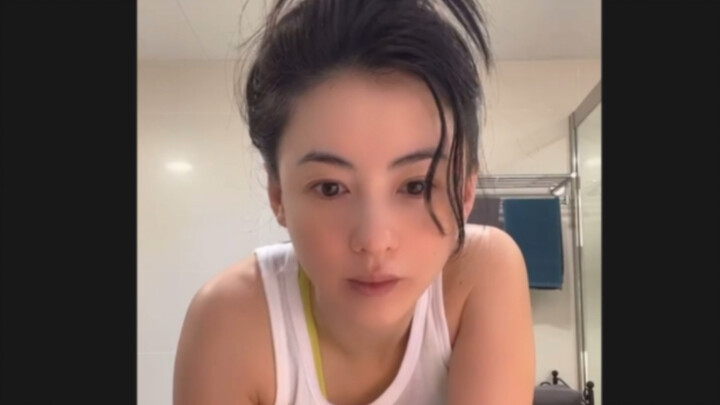 (Tổng hợp) Chia sẻ đời thường trên Instagram của Trương Bá Chi: Quintus siêu dễ thương, từ 06:50 là 