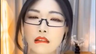 捣蒜舞还是得看姨姨，敢不敢挑战一下？