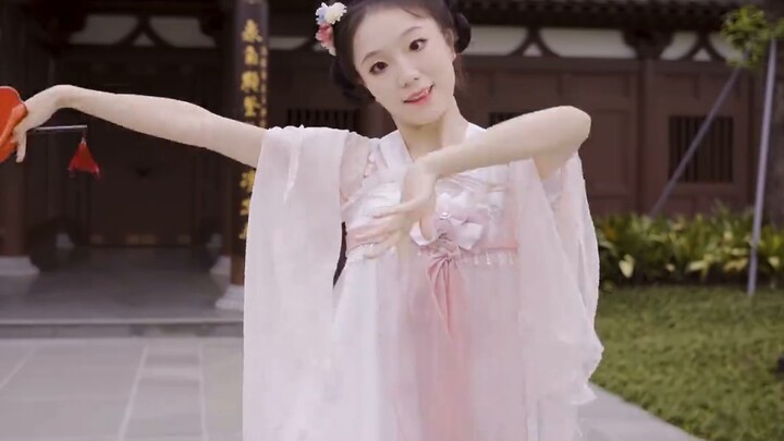 Delicate and beautiful [Red Horse] I am having fun in Jiangnan