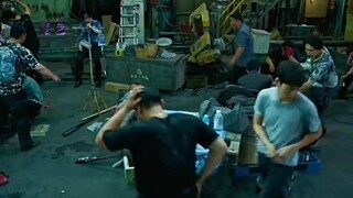 بفضل مهاراته الطبية العالية، صعد الشاب إلى قمة حياته.