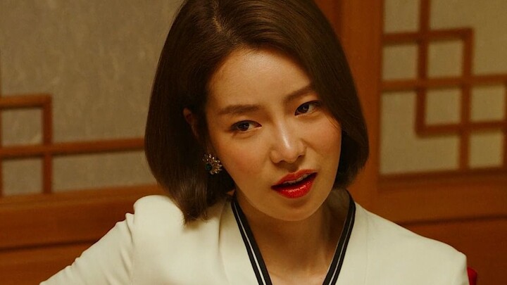 ตอนที่ผู้หญิงคนนี้ตัดผมสั้นก็ดูเหมือนเวินหย่งซานมาก ๆ เลย ชอบมาก ๆ!