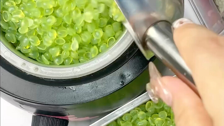 [Chibi Maruko Stress-Relief Video] Just updated—hurry up and check it out!