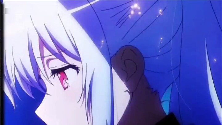 I heard that most people in China like white hair. Is there any you like?