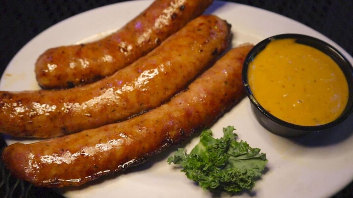 [New Orleans] Bos, sosismu terbuat dari apa? Daging buaya.