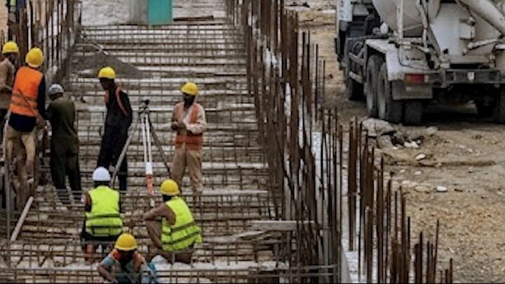 Karachi Traffic Transformation: Sindh Govt Approves Rs 8.5 Billion Mega Road Projects! 🚗🏗️
