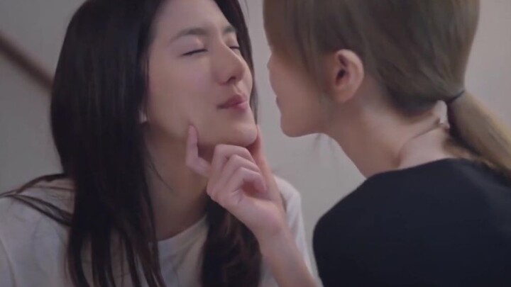 [Remix]Sweet moments of two girls in <Iron Ladies>