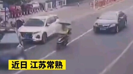 عامل توصيل الطلبات احتال 15 مرة خلال 4 أشهر وجنى 47 ألف يوان.