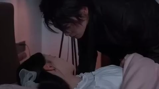 CEO terlihat sombong dan dingin, tapi dia posesif dan sangat memanjakanku！