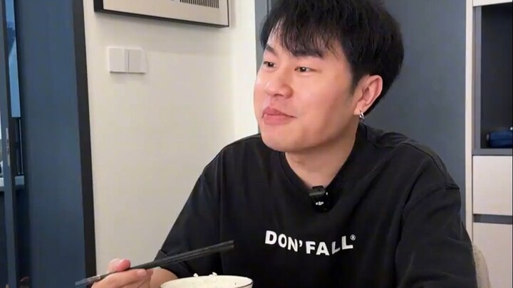 When jealousy goes too far, love loses its flavor.