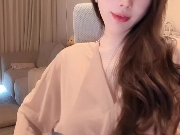 Shanghai Young Married Woman