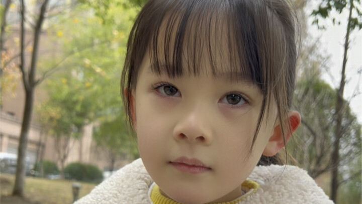 Dad taking care of the kid—just being alive is good enough!