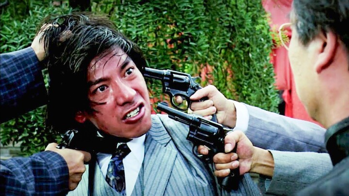 هذا هو معنى «العزّة والكرامة»: غراب يقلب ظهر المجن ويصير إنسانًا طيّبًا، ولا ينحني مهما كانت البندقي