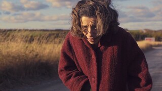 She’s so ugly—how on earth could she defeat her young and beautiful rival? *This* is what I truly co