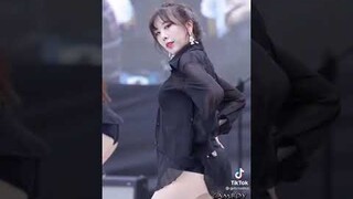 สาวเกาหลีเต้นยั่วๆ! เกาหลีชุดดำเต้น!