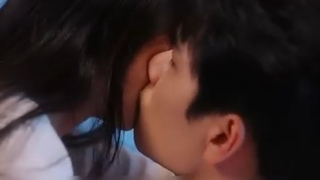 Bangun sebagai istri jahat, aku ubah diriku dan jinakkan suami CEO dingin