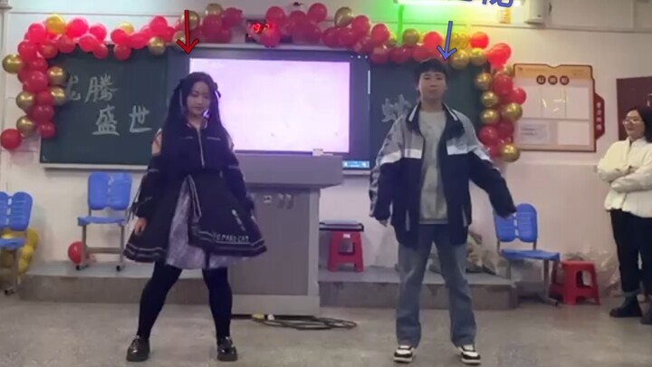 元旦晚会和好朋友跳了loveit！