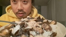 ASMR EATING SOUNDS - STEAMED CHICKEN WITH SHIITAKE MUSHROOM & RICE