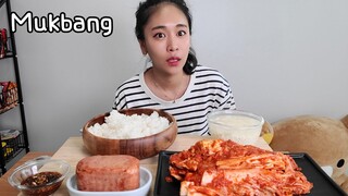 잘못주문된 매운김치 불김치 먹방 Korean Food Spicy Kimchi Mukbang eating show