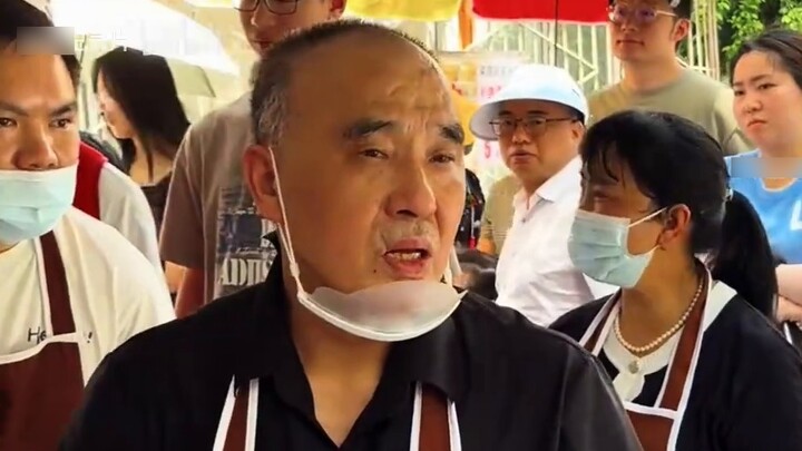 After the Rongchang Pulled Noodles Master became popular, the first wave of victims finally appeared