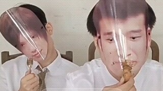 Abstrak, seseorang di Douyin melakukan cosplay siaran langsung Akademi Tokugawa