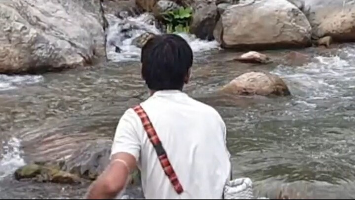 cast netting in Nepal | himalayan trout fishing |