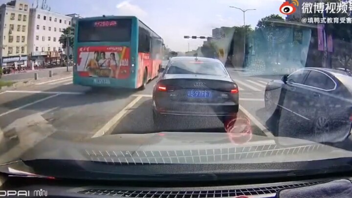 Hai tệ này tiêu thật đáng!