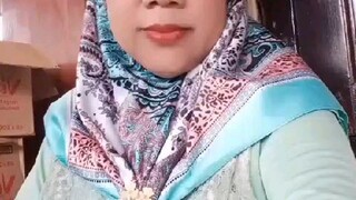 rupamu yang begitu lugu ' namun perkataanmu yang begitu naif .