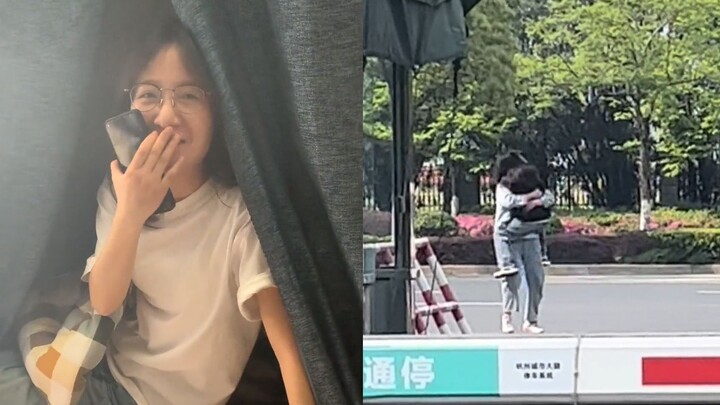 The long-distance boyfriend suddenly appeared downstairs in the dormitory, and the girl gave him a b