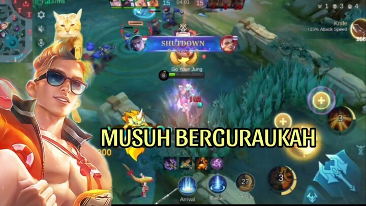 MUSUH BERGURAUKAH:)