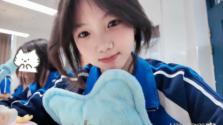 Đây chính là giấc mơ của nam sinh trung học mà.