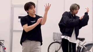 【李灿/徐明浩】灿呐，光是哥哥们就要cha12遍，这是准备每个哥哥cha两次吗？