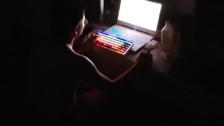 逆天室友，体感哥，半夜不睡觉外放永劫无间